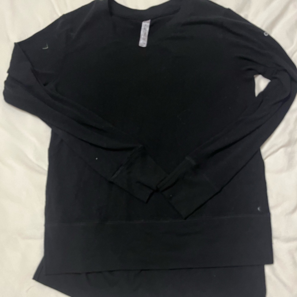 Black Alo Yoga pullover light weight sweater